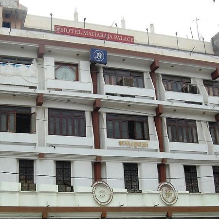 Oyo 4956 Hotel Maharaja Palace Kanpur Luaran gambar