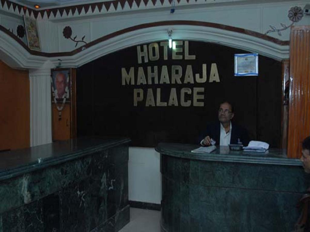 Oyo 4956 Hotel Maharaja Palace Kanpur Bilik gambar