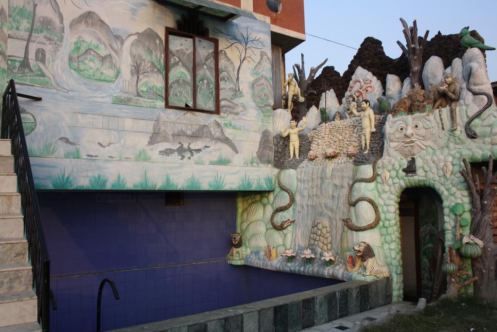 Oyo 4956 Hotel Maharaja Palace Kanpur Bilik gambar